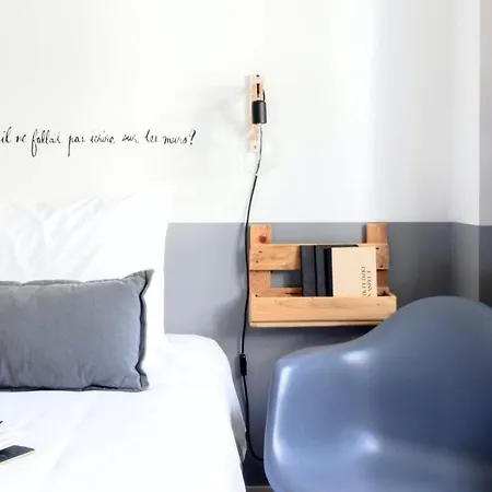 Plum Guide - Facsimile Apartment *
